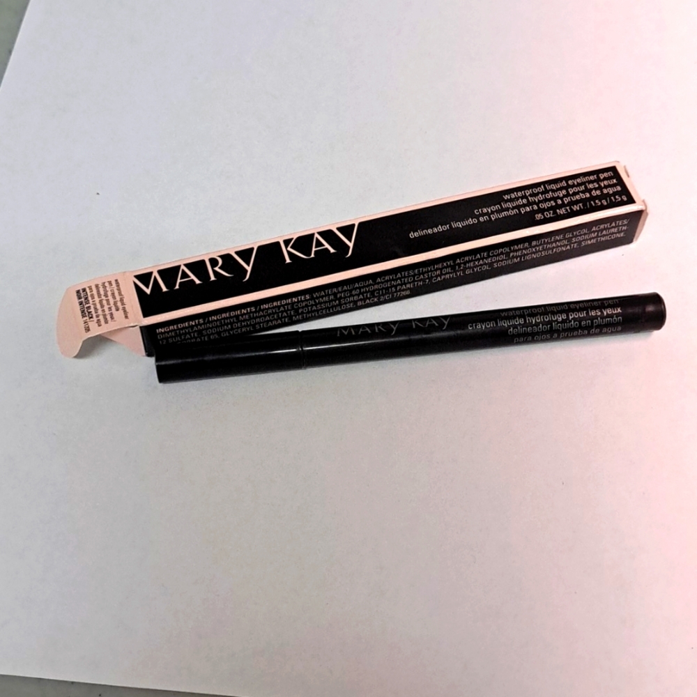 Mary Waterproof eyeliner pen - INTENSE BLACK ⚫️